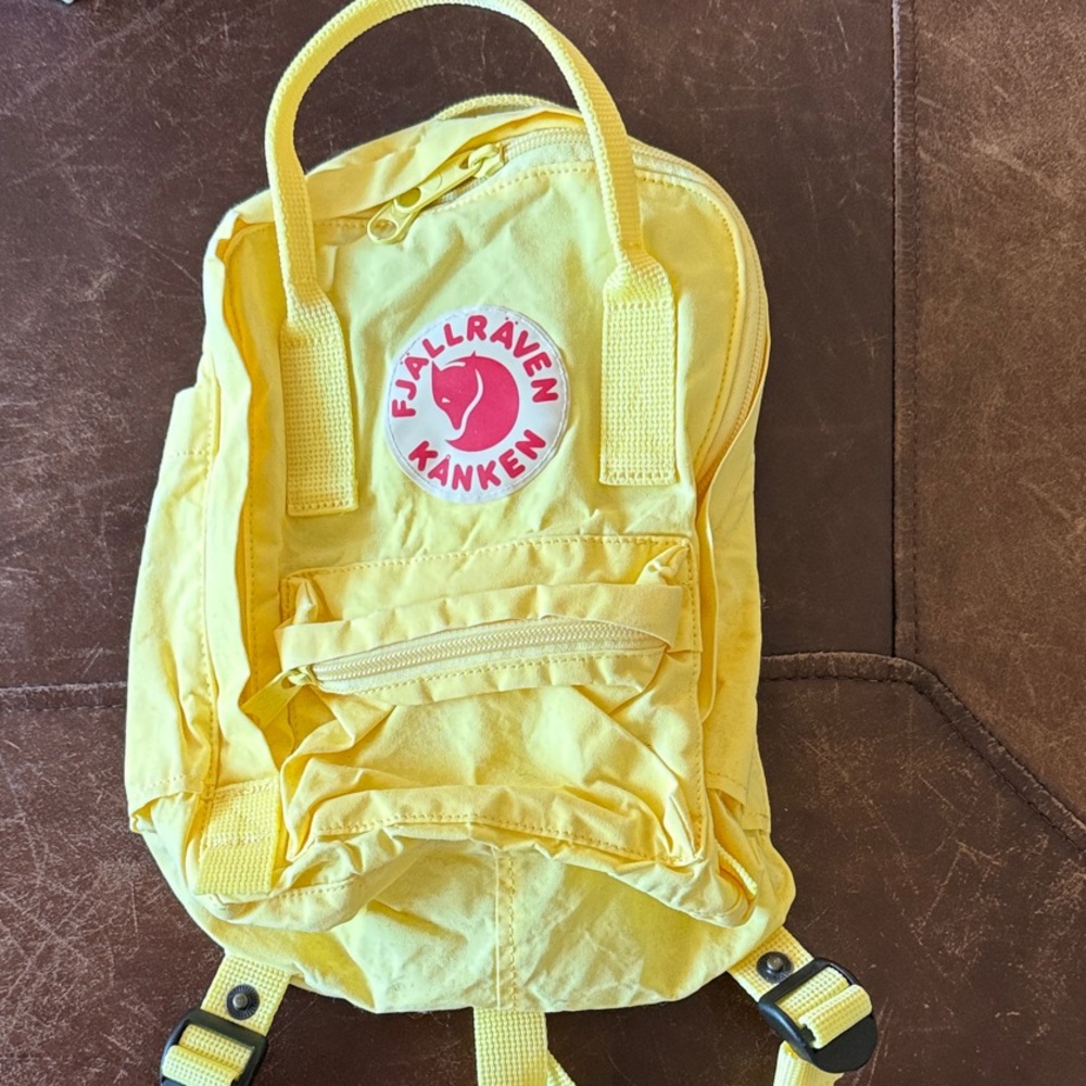Fjällräven Kånken Yellow Backpack